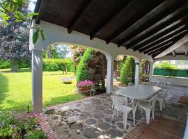 Villa Gianna affitta camere，位于因韦里戈的酒店