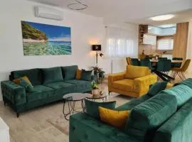 Five Bedroom Villa with Private Pool