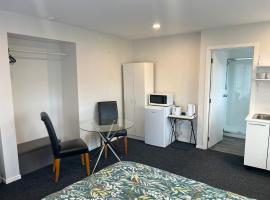 Matua Studio，位于陶朗加的酒店