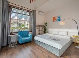 Khải Villa Private Pool 6BR Walk to Han Market and Han River