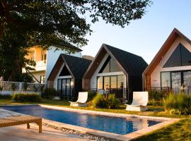 Padi Villa Canggu，位于坎古的酒店