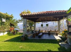 Panoramma Hause, Kampos Evdilou,Ikaria，位于埃夫迪洛斯的酒店