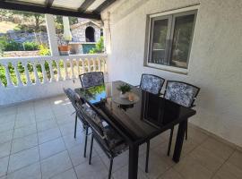 Kuća za odmor Petra，位于萨利的酒店