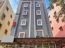 Super Townhouse RCC PARK VIEW INN