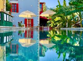 Banana Alaçatı Food & Stay - Adults Only，位于阿拉恰特的酒店