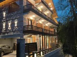 The Alpine Escape, Manali