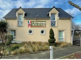 L'Overlord，位于滨海科勒维尔的酒店