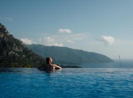 橄榄园卡巴克酒店，位于法拉尔雅的酒店