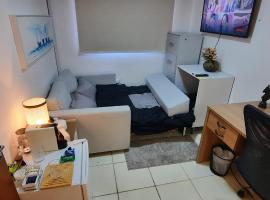 Splendido Niterói Quarto Aconchegante com Banheiro So Seu，位于尼泰罗伊的酒店