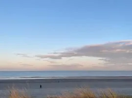 Cozy Coastal Room Bettystown