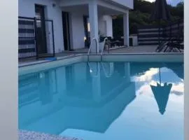 Villa Emerald