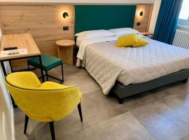 Hotel Alla Perla，位于莱德罗的酒店