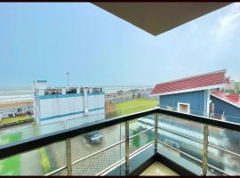 Swimming Pool Beach Front HOTEL GPR ! PURI, fully Air Conditioned Rooms And BREAKFAST, Wifi & Restaurant And Parking - Best Hotel，位于普里的酒店