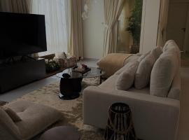 Condo with self check in in alrabi