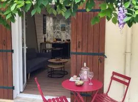 Charme et Nature, appartement cosy avec étang privé, au carrefour de 3 départements