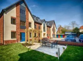 Pottergate Apartments 3 bedroom 2 bathroom Central Luxury Apartment