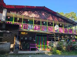Cabañas el Portal，位于圣罗莎德卡瓦尔的山林小屋