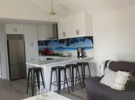 Modern and Cosy on Seaforth