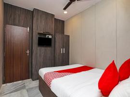 Hotel O 99 Kombo Stay，位于Dam Dam的酒店