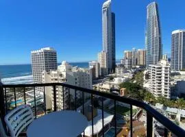Sea View Hotel Room Heart of Surfers Paradise