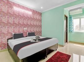 Super Collection O The Kailash Hotel，位于Jhājra的酒店
