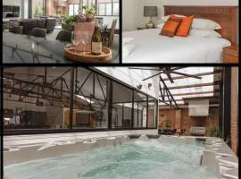 Newcastle Penthouse - Spa, Pool Table, City Centre