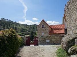 Casas da Fonte - Serra da Estrela，位于塞亚的乡间豪华旅馆