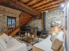 Domaine Le Pehau 4 - Avec jardin et terrasse，位于Osserain-Rivareyte的酒店