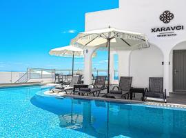 Xaravgi Resort Suites，位于费拉的酒店