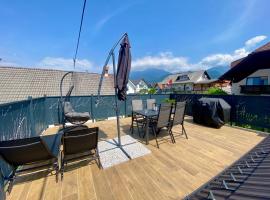 AERO Apartmaji Lesce-Bled，位于勒什的酒店