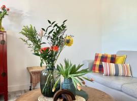 Rosy's Cottage，位于Balk的酒店