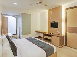 Super Townhouse RELAX SUITS A BOUTIQUE HOTEL VASUNDHARA，位于加济阿巴德的酒店