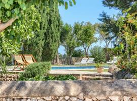 Agroturismo Finca Son Valls - Adults Only，位于费拉尼特斯的乡村别墅