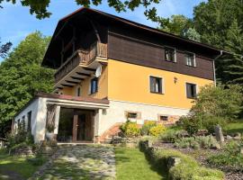 Penzion Na Výsluní České Švýcarsko，位于哲汀泊德勒瓦的酒店