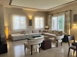 Luxury Beach Villa With Private Pool，位于沙姆沙伊赫的酒店