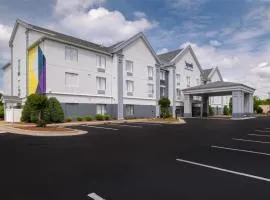 Spark By Hilton Smithfield I-95