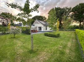 Vakantieverblijf De Hoge Boekel，位于恩斯赫德的酒店