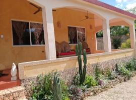 Rancho Camote - Diego Studio，位于Chichimilá的酒店