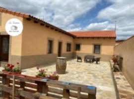 La Casina San Román de la Vega，位于San Justo de la Vega的酒店