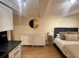 Hope House King Studio