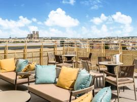 Holiday Inn Express & Suites Reims - Rives de Vesle by IHG，位于兰斯的酒店