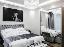 Rebany Apartman 4 Central Location
