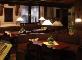 Landhotel Restaurant Schützenhof，位于Ulmbach的酒店