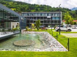 DION Hotel Wattens，位于瓦滕斯的酒店
