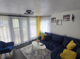 Woodlands Retreat Holiday Home，位于巴伦特雷的酒店