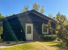 Stunning Home In Fårvang With Wifi