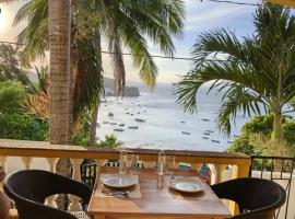 Studio apartment with ocean views and pool，位于波尔多·格尼拉的酒店