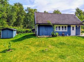 Cosy Cabin close to Lake，位于Ludvigsborg的酒店