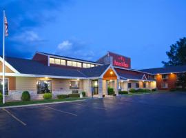 AmericInn by Wyndham Fergus Falls Conference Center，位于Fergus Falls的酒店