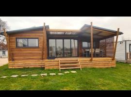 Chalet en campagne Normande，位于Sainte-Opportune-la-Mare的酒店
